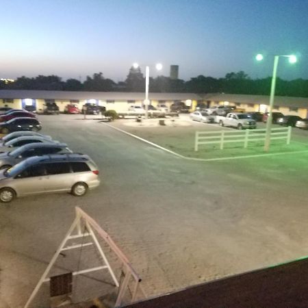 Executive Inn Cisco エクステリア 写真